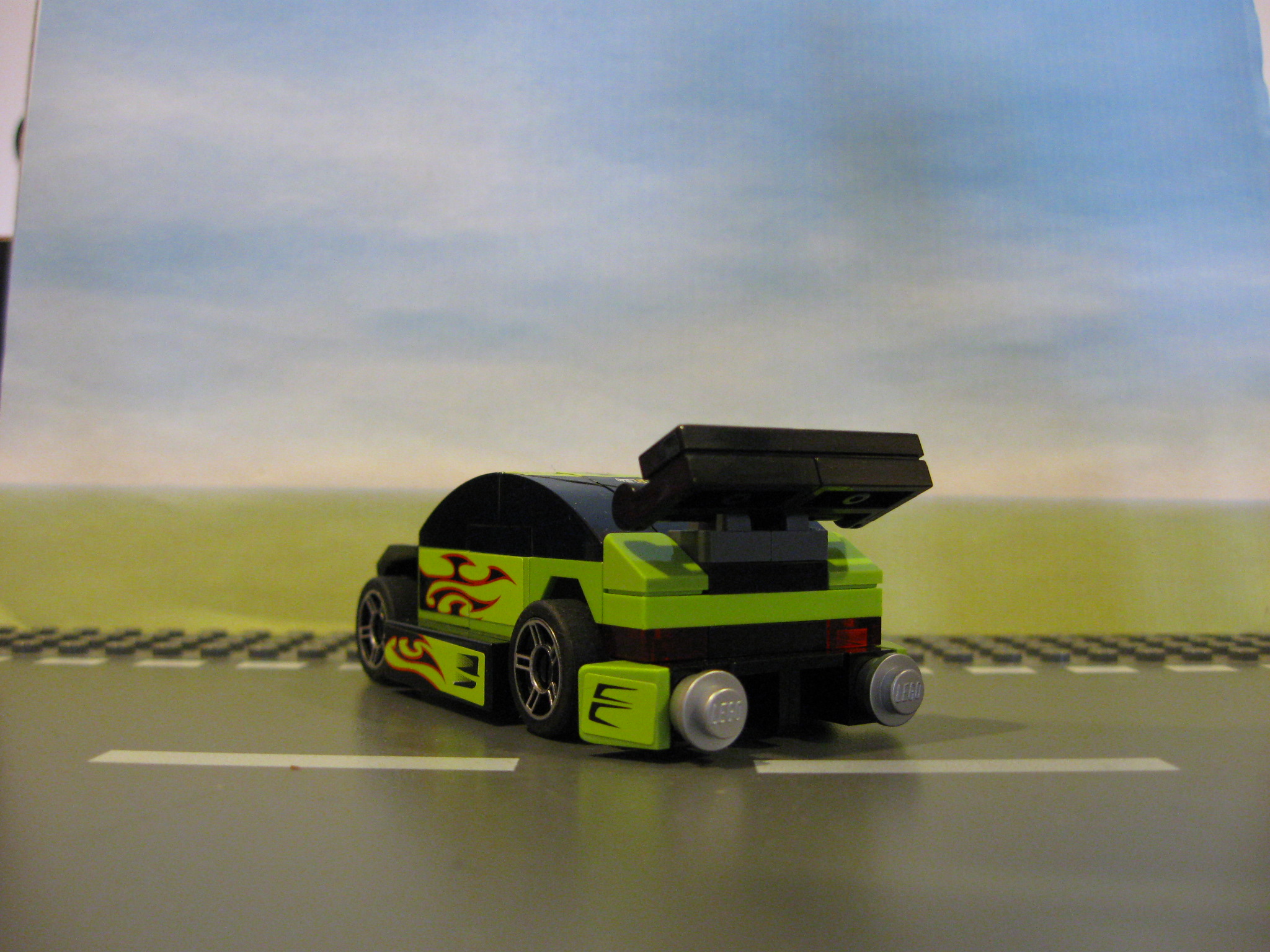 green_demon-2.jpg