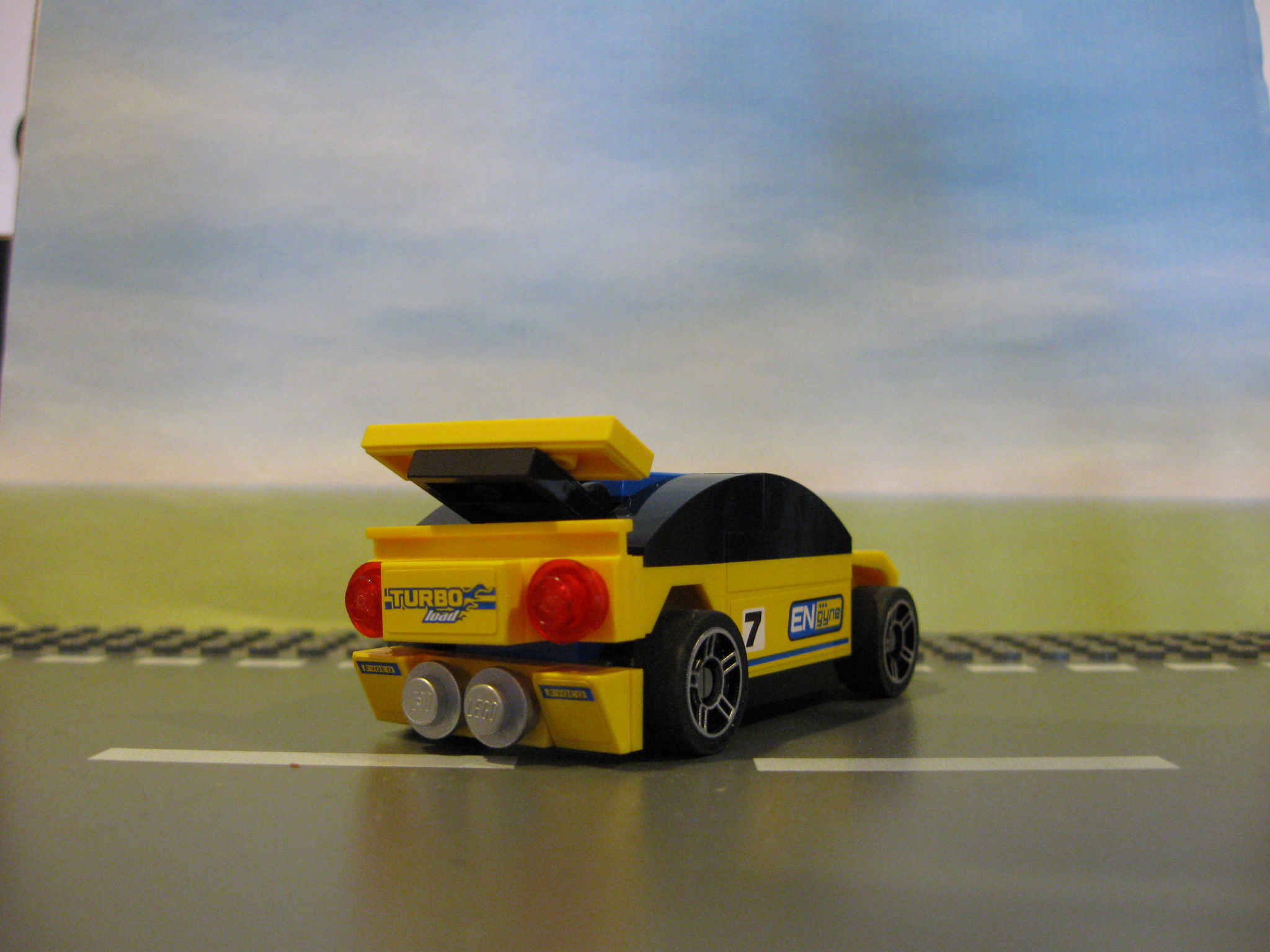 number_7_rally_car-2.jpg