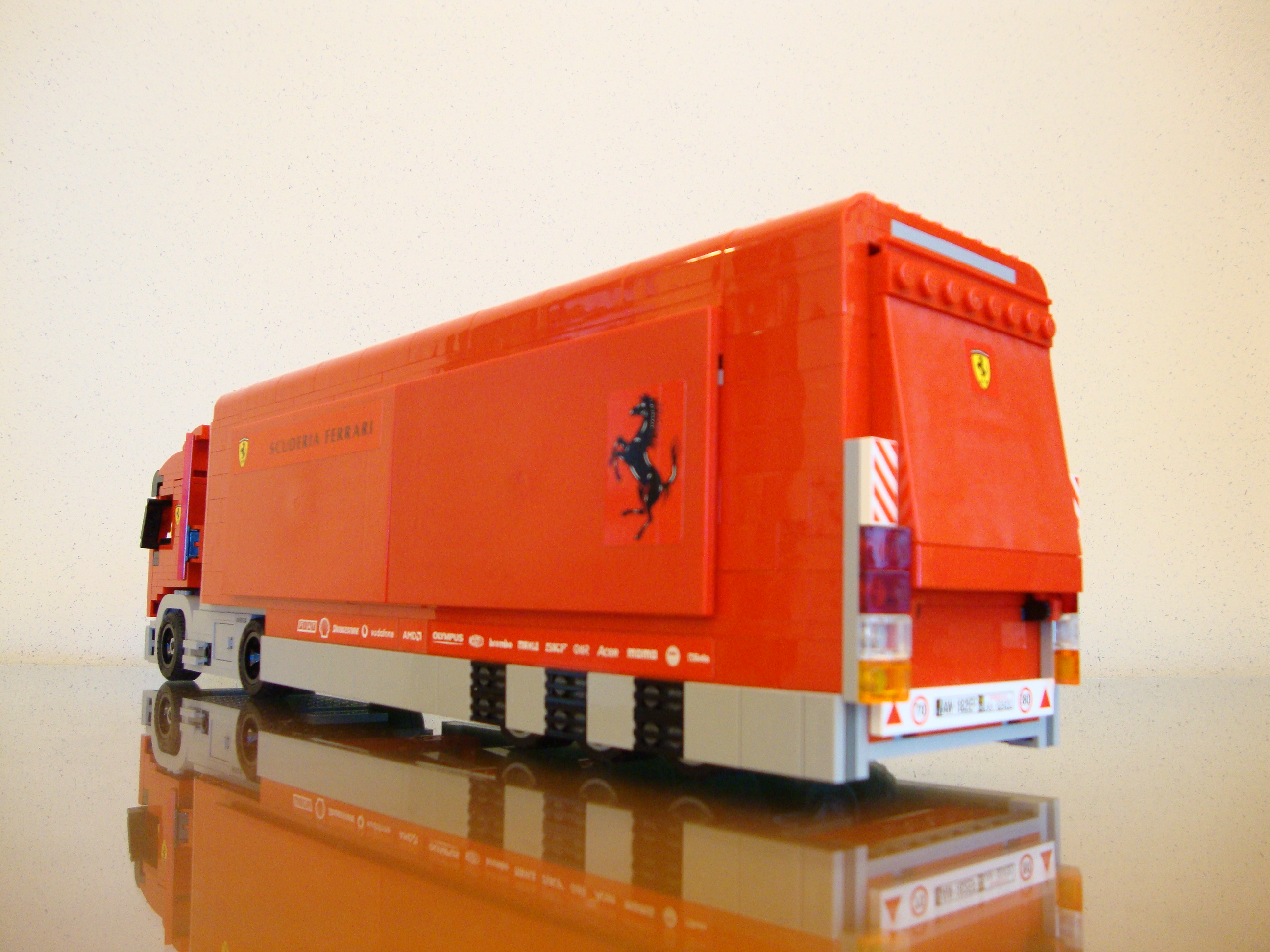 ferrari-truck-04.jpg