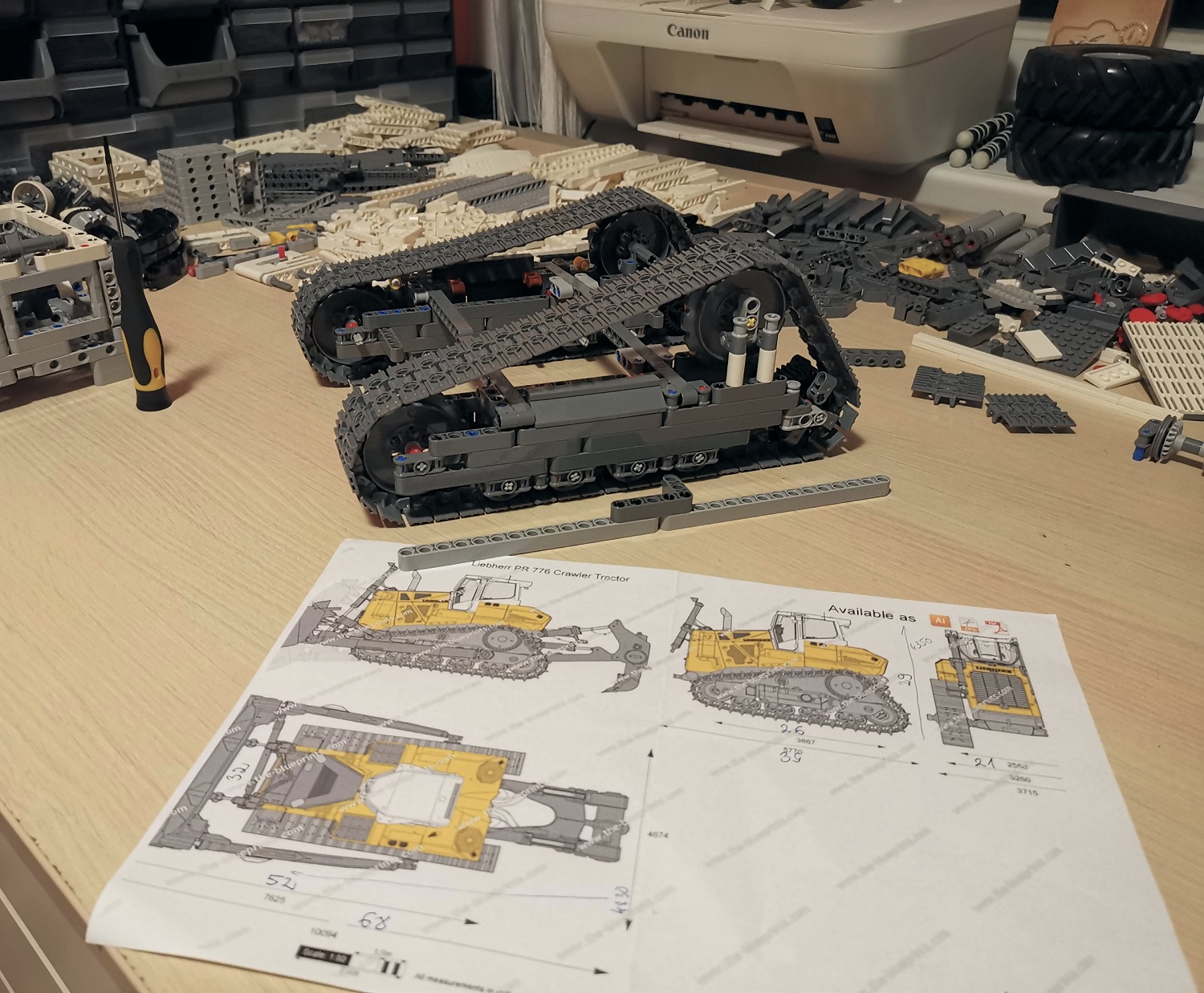 liebherr_pr776_-_42100_model_b_1.jpg