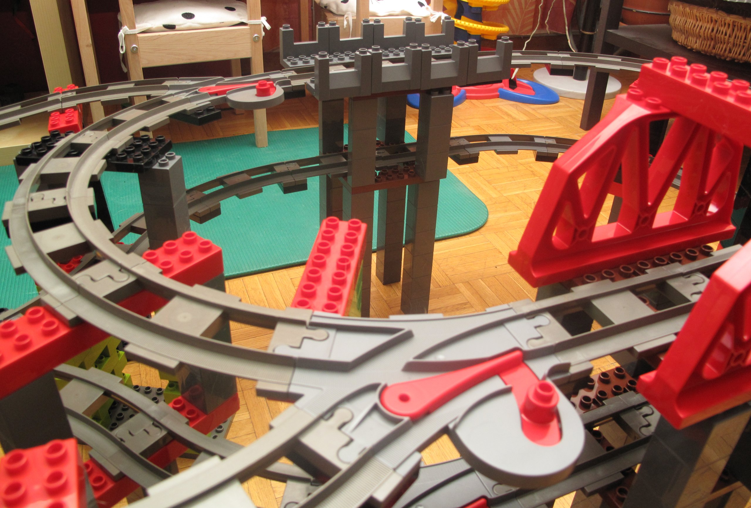 duplo-train-design01-09.jpg