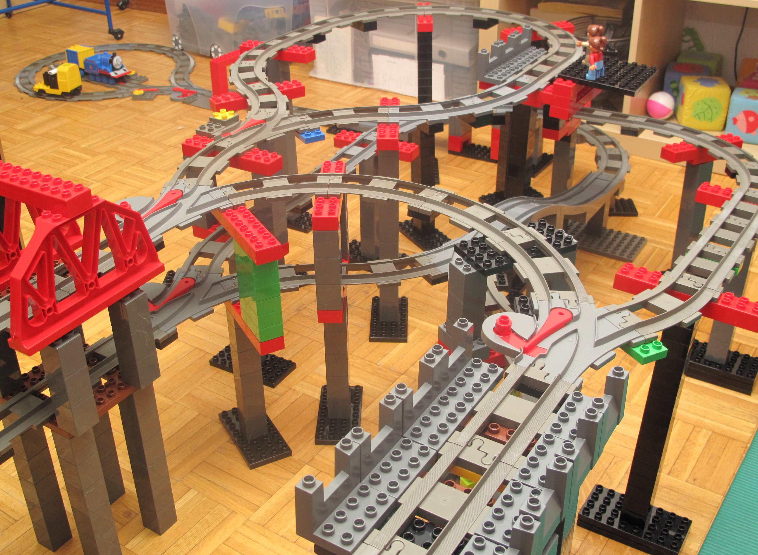 duplo-train-design01-13.jpg