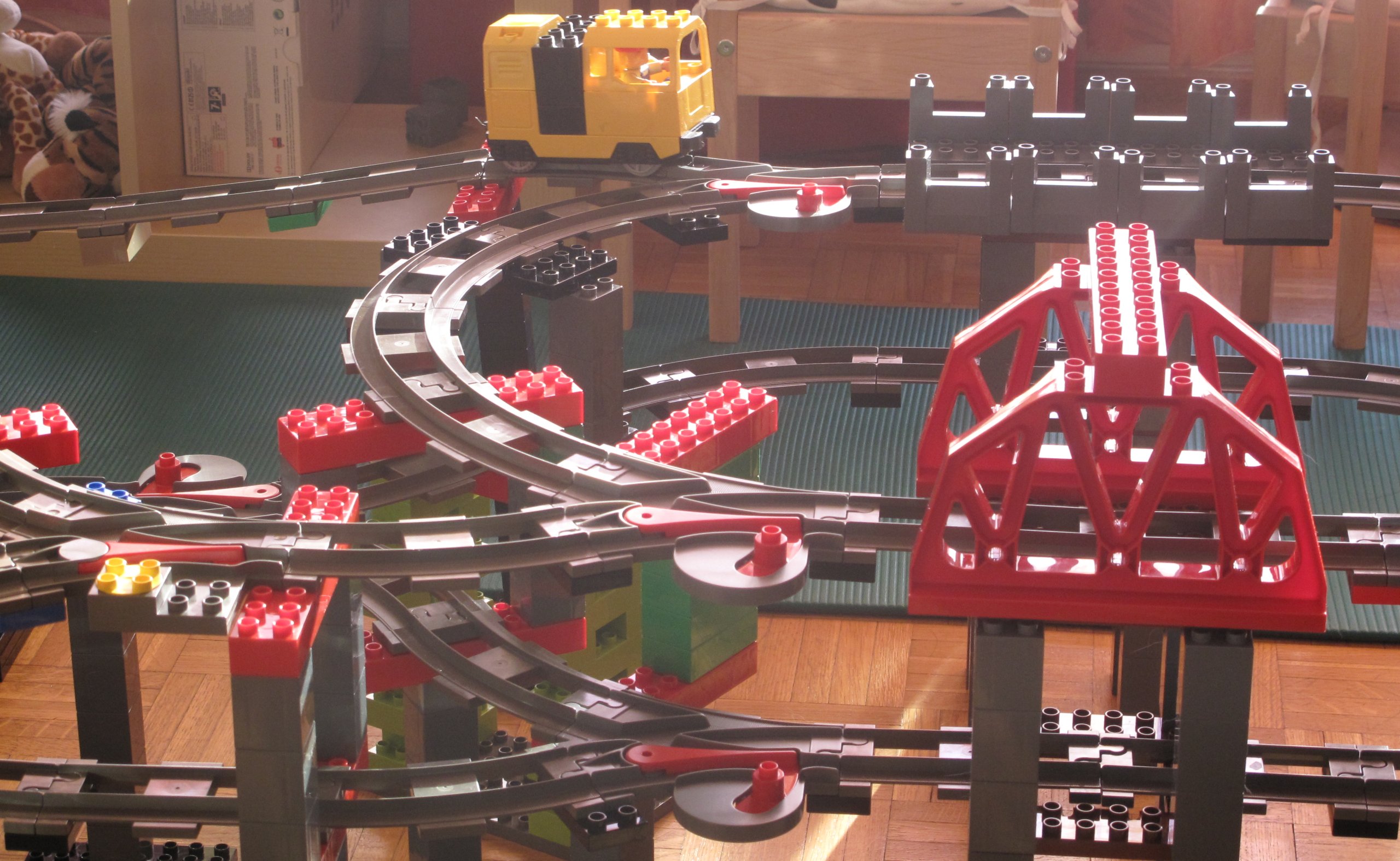duplo-train-design01-17.jpg