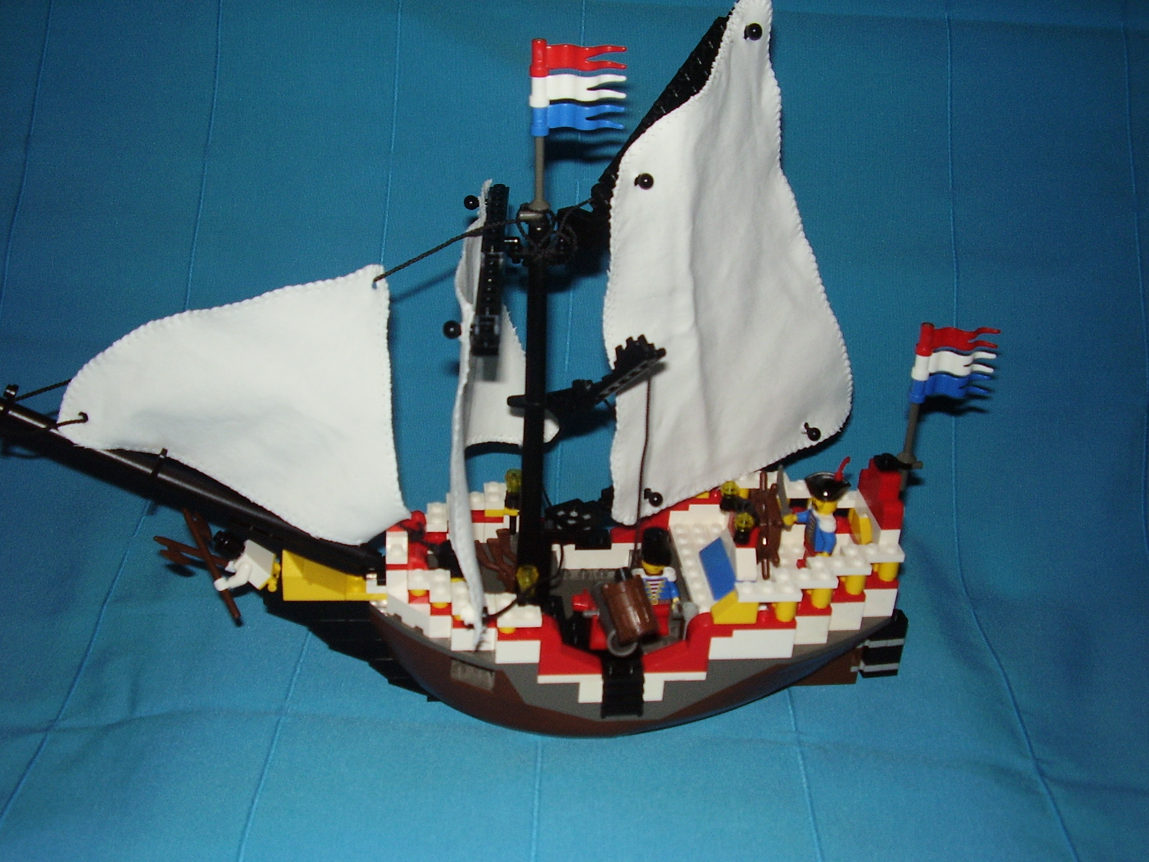 dutchschooner1.jpg