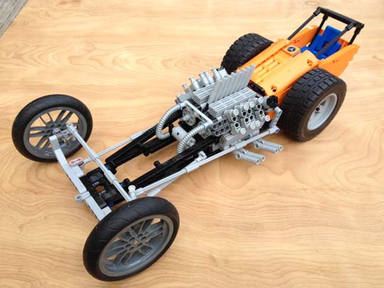 dragster_2_sm.jpg