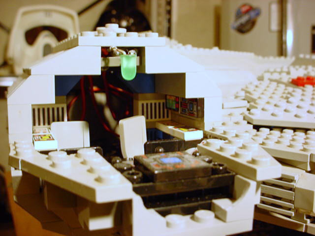 falconcockpit10.jpg