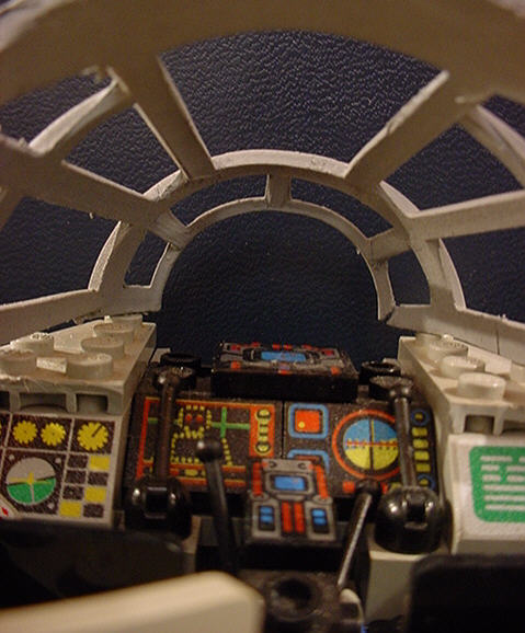 falconcockpit15.jpg