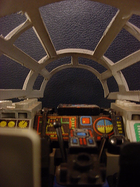 falconcockpit16.jpg