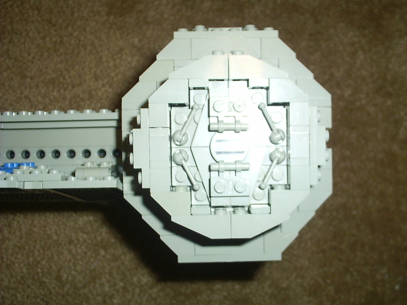 falcon07040.jpg