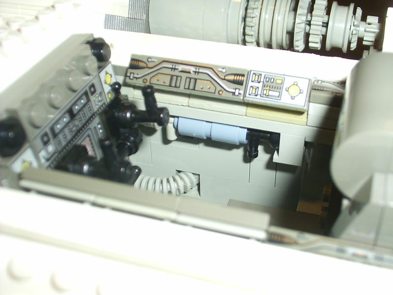 cockpit13_magnetic_cablegun.jpg