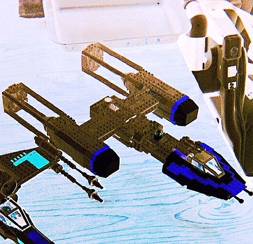 ywingfbtbneg.jpg