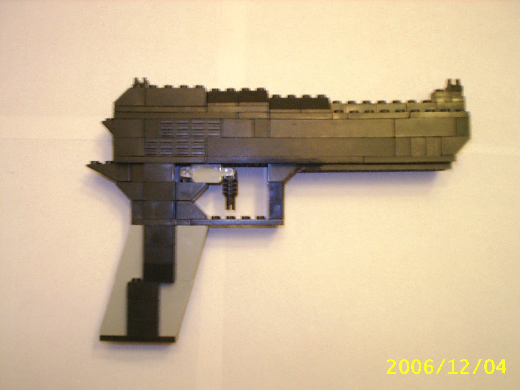 desert_eagle_001.jpg