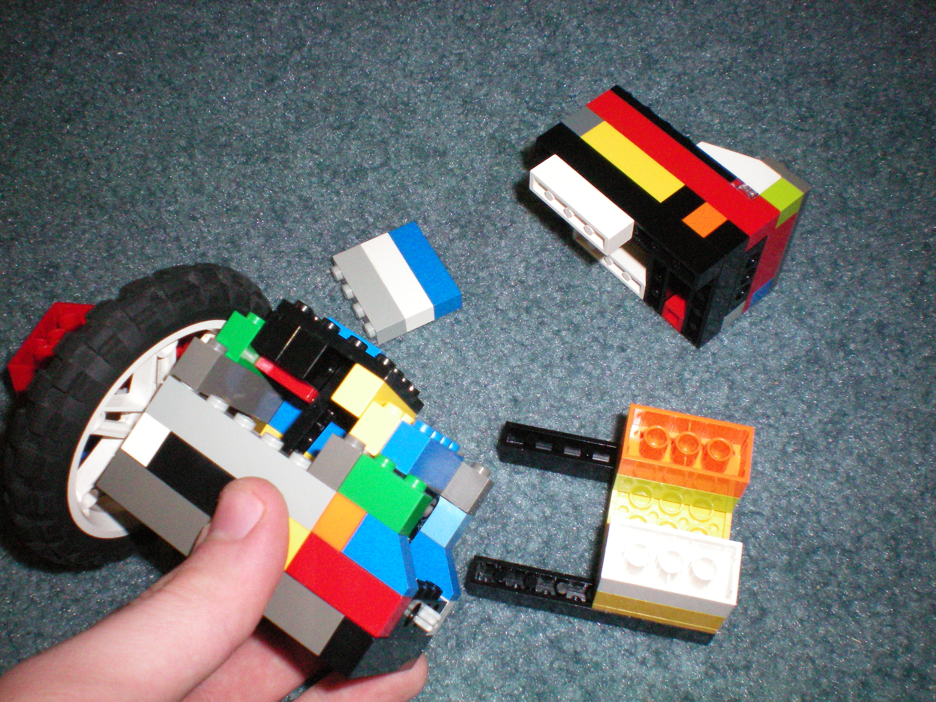lego_vacuum_engine_v4.0_opened.jpg