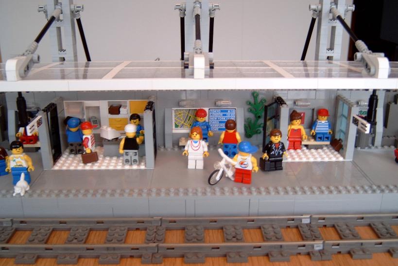 insidestation3.jpg