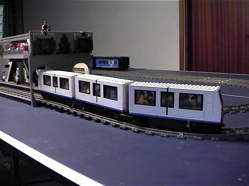 metroleave.jpg