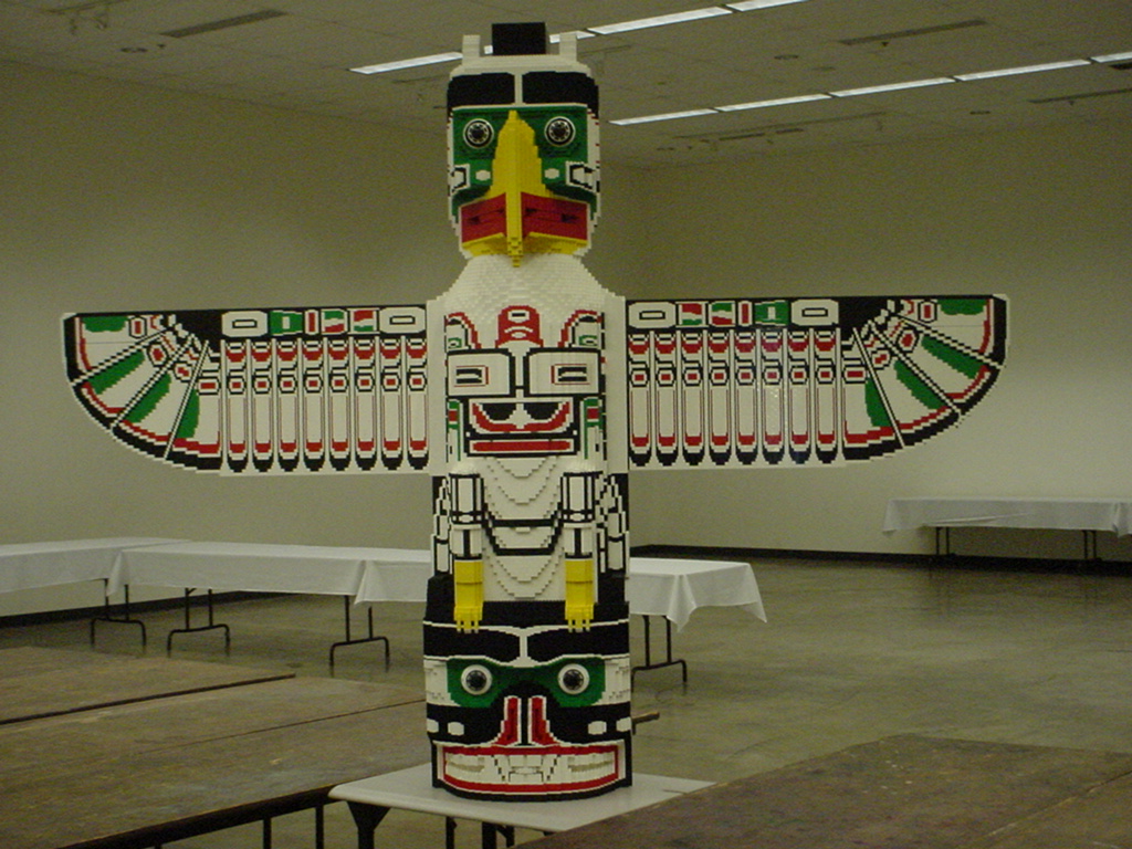 totem_pole1.jpg