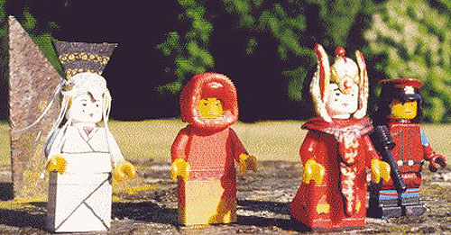 queen_a_-_fbtb_moc_by_patricia.jpg