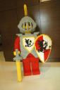 megafig_knight_10.jpg