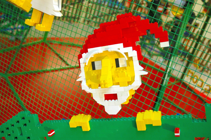 santa_poppin_2.jpg