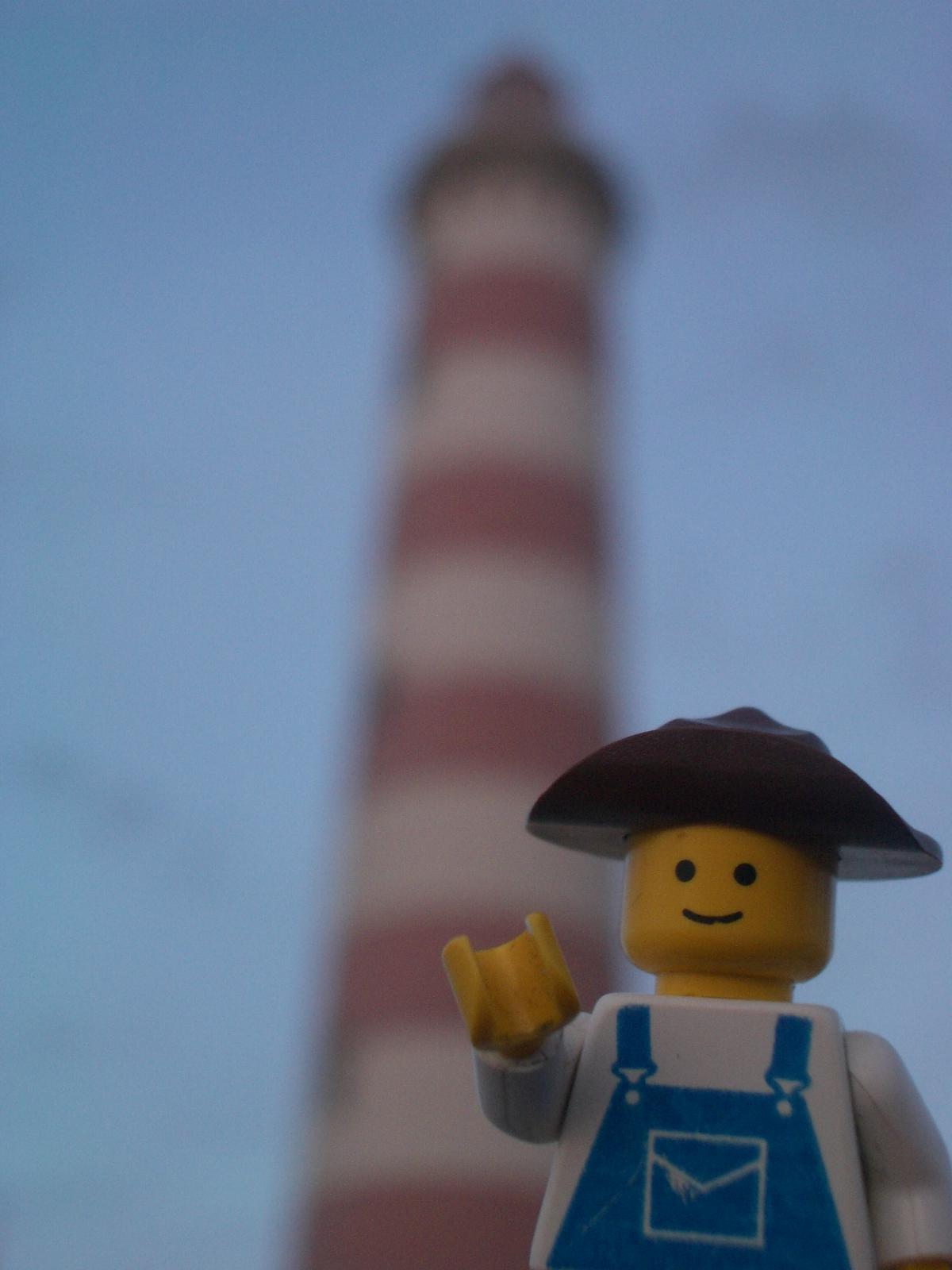 lighthouse_at_barra_beach2.jpg