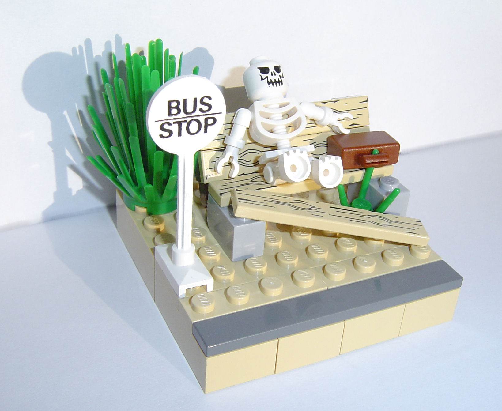 waiting_for_bus_001.jpg