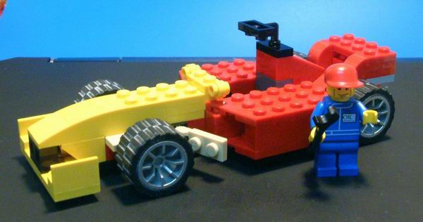 f1_and_minifig.jpg