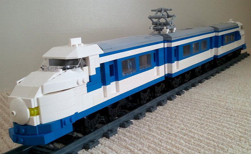 shinkansen00.jpg