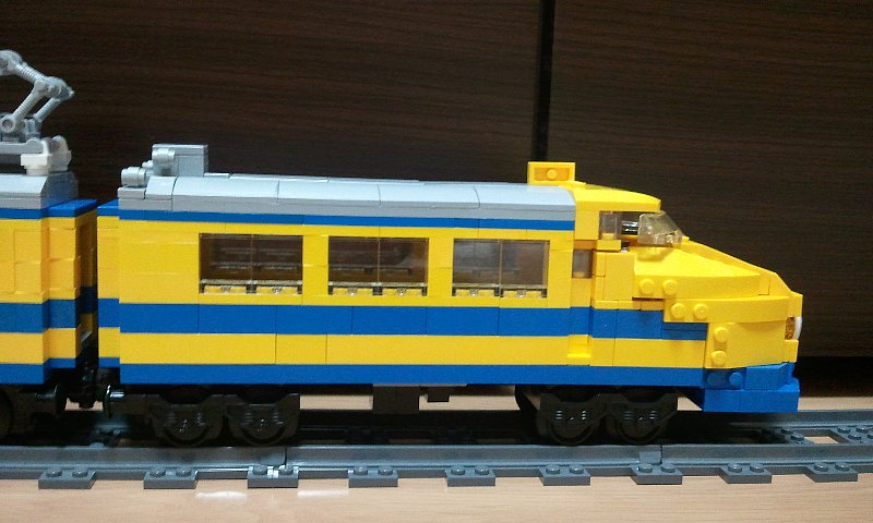 doctoryellowshinkansen_e.jpg