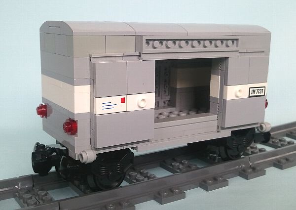 boxcar5-6stud-open.jpg