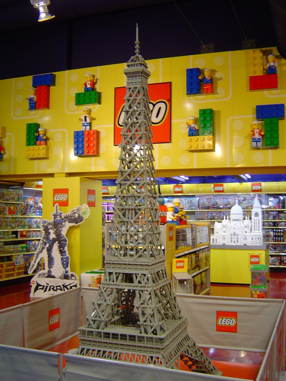 tru_toureiffel000.jpg