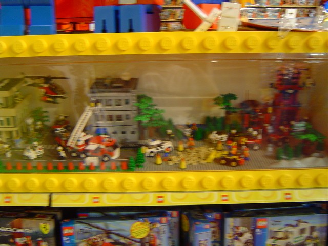 tru_vitrine1.jpg