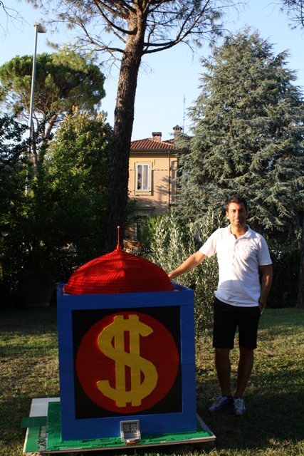 a_money_bin_1.jpg