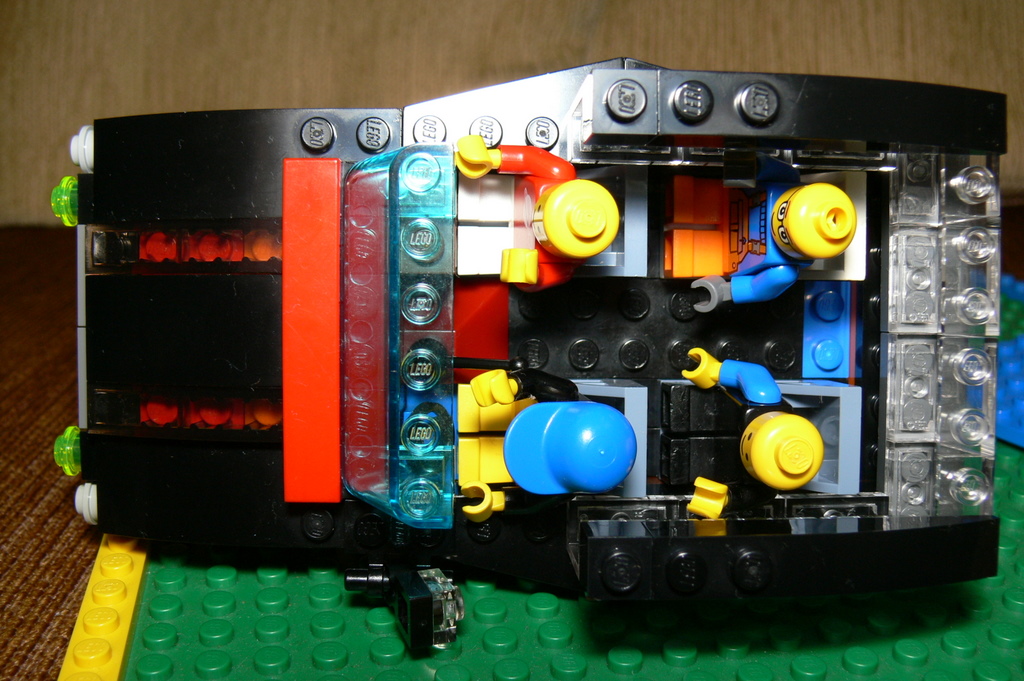 lego007.jpg
