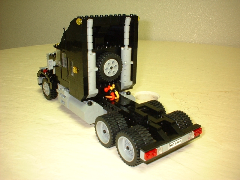 dscf4black.jpg
