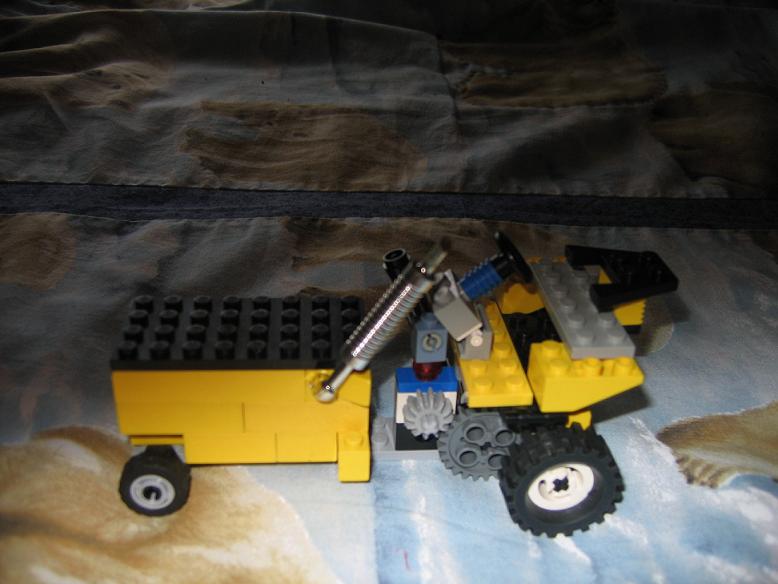 lego_lawnmower_001b.jpg