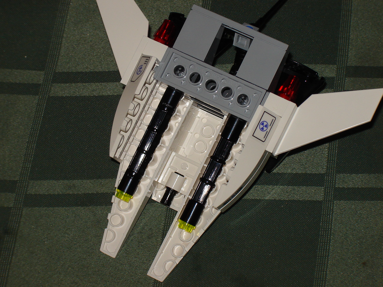 lego-exodrone-05.jpg