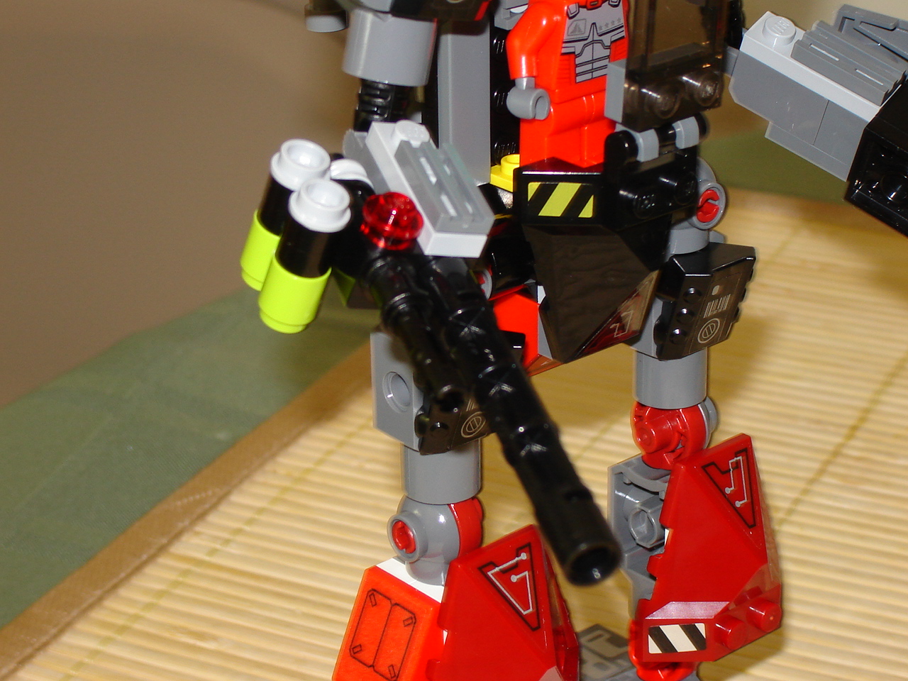 lego-goyle-04.jpg