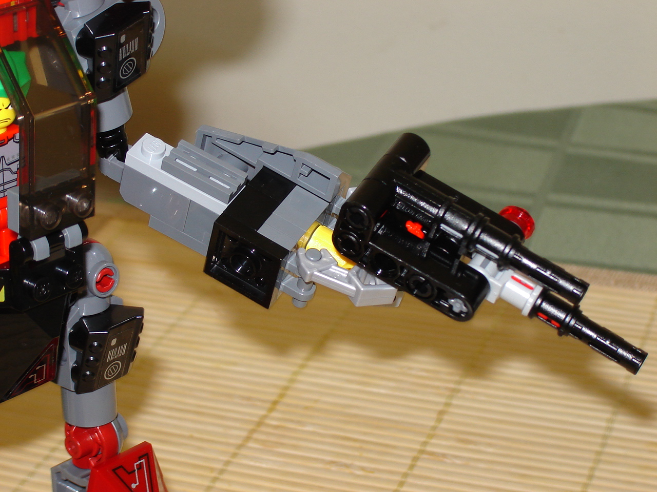 lego-goyle-05.jpg