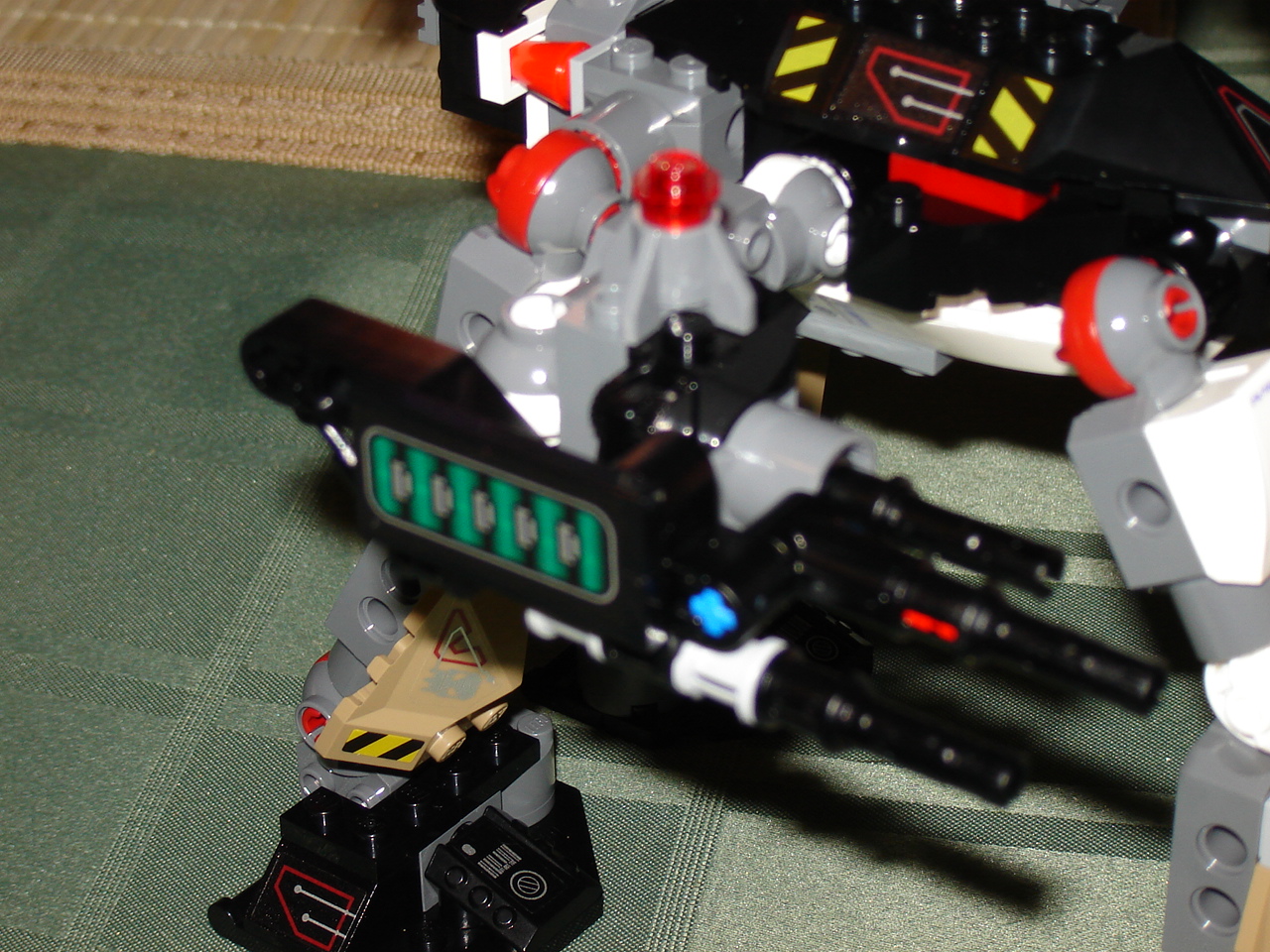 lego-greyhound-08.jpg