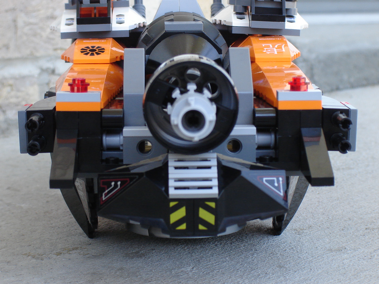 lego-htlrm-07.jpg