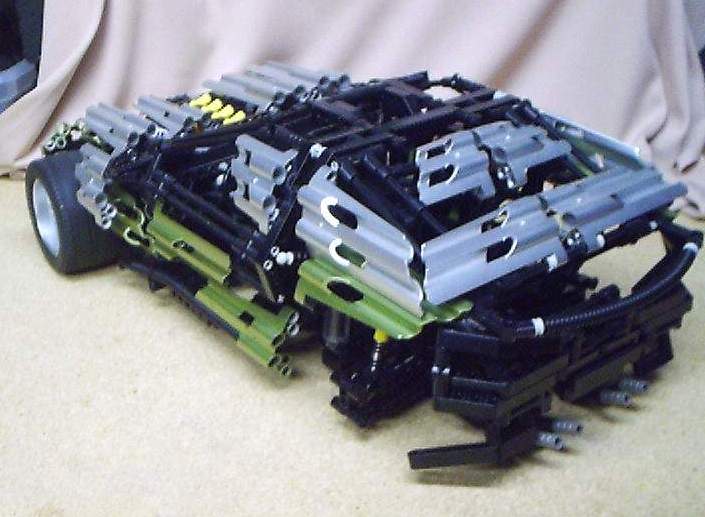 20804tech08.jpg