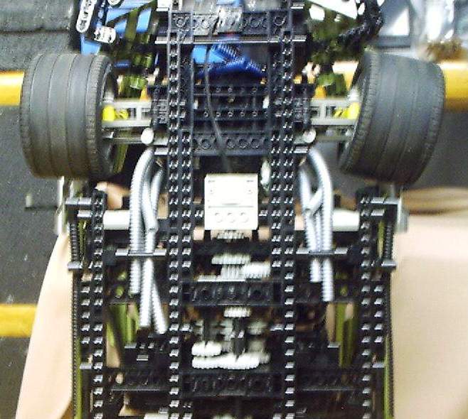 20804tech27.jpg