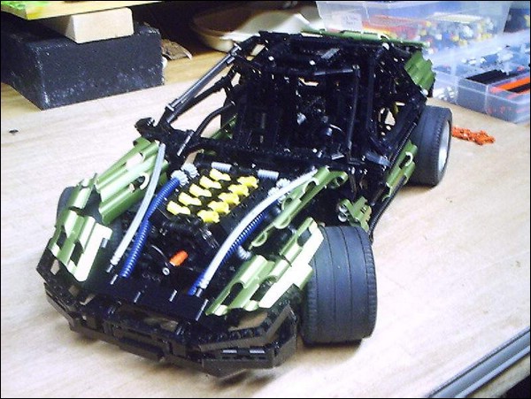 727032tc12.jpg