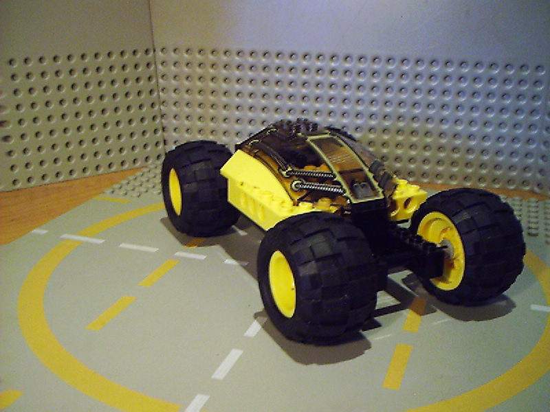 01jan01yf6.jpg