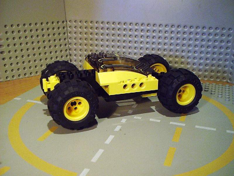01jan01yf7.jpg