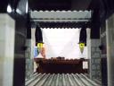16Oct04-Interior