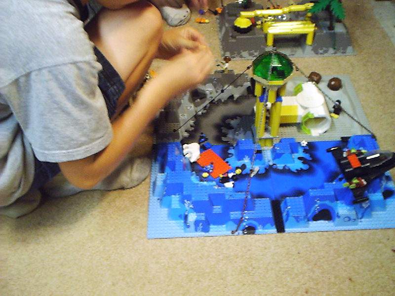 90603play08.jpg