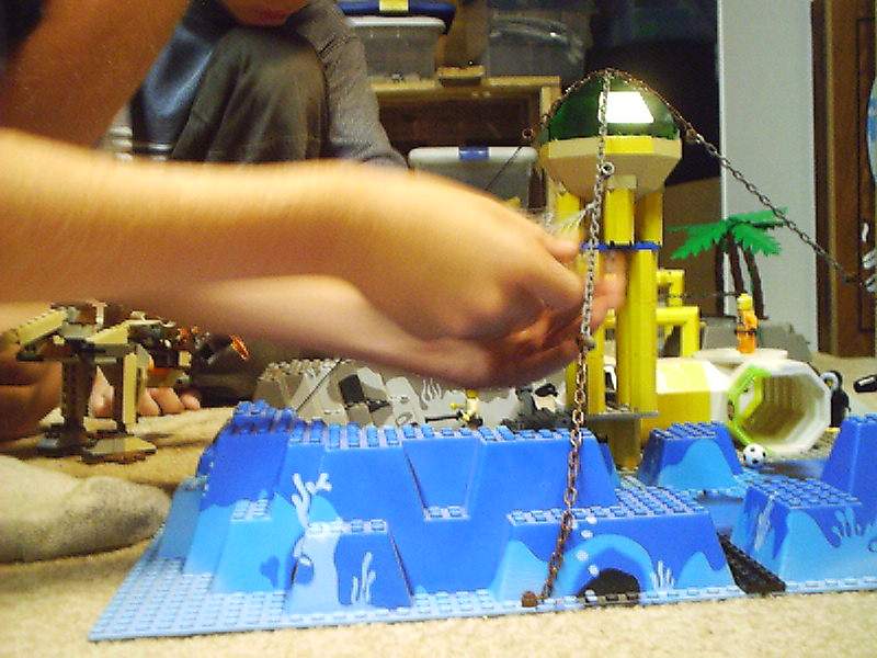 90603play09.jpg