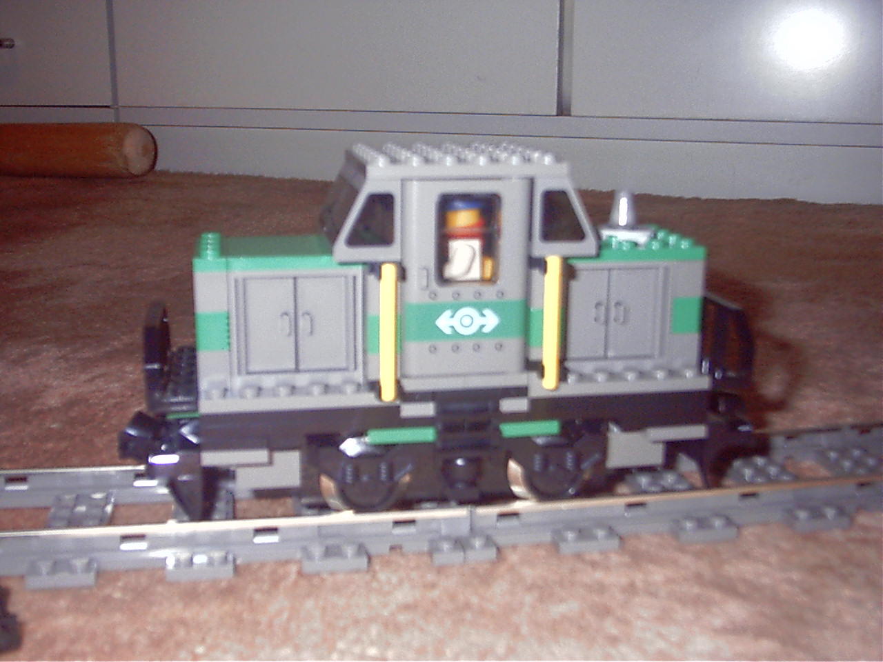 loco4_01.jpg