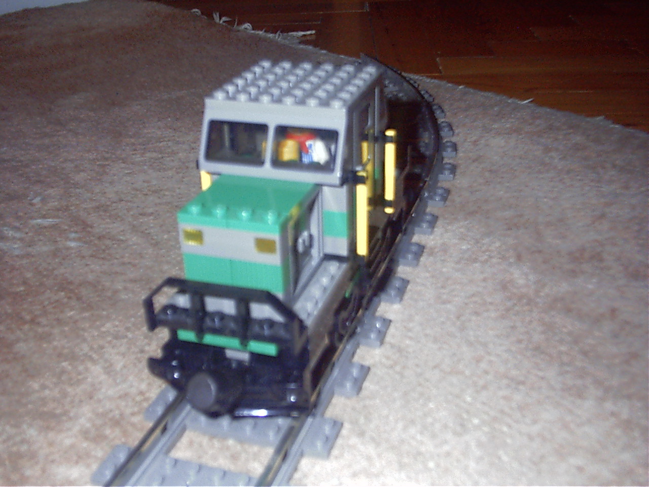 loco4_02.jpg